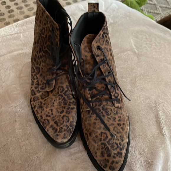 Eric Michael boots - Picture 2 of 4